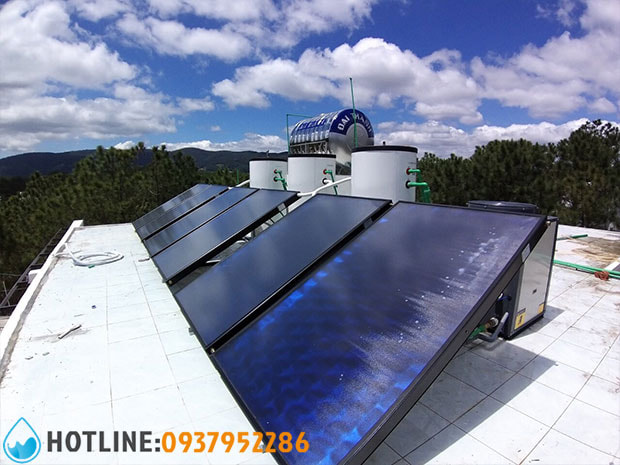 Hệ Thống Nước Nóng Năng Lượng Mặt Trời Công Nghiệp Dạng Tấm Panel